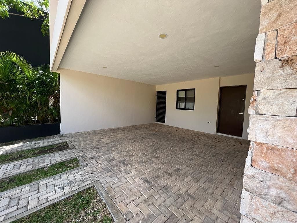 House in Gated Community in Cabo Norte, Mérida, photo 2 of 19