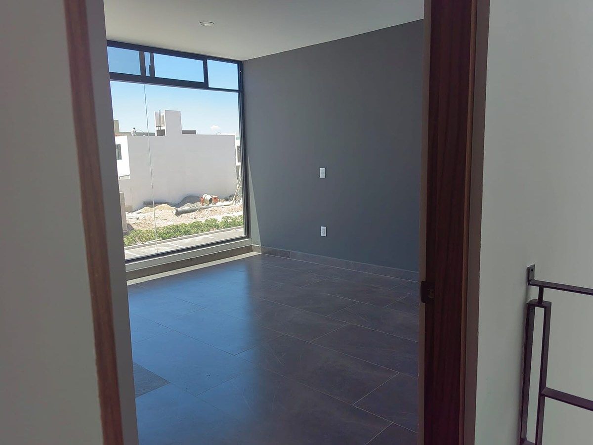 Casa em Zen Life Residencial I, El Marqués, foto 13 de 27