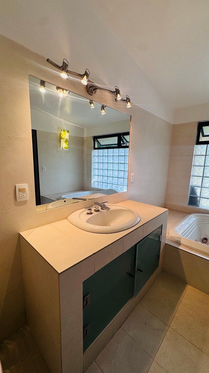 House in Gated Community in Club de Golf Santa Anita, Tlajomulco de Zúñiga, photo 11 of 19