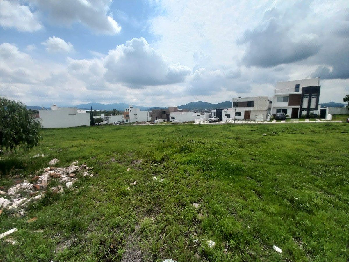Lot in Grand Juriquilla, Querétaro, photo 4 of 36