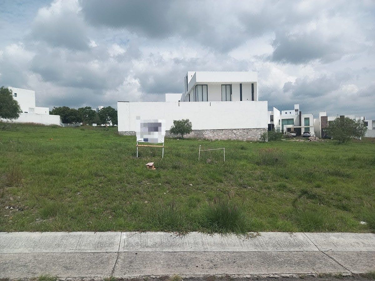 Lot in Grand Juriquilla, Querétaro, photo 11 of 36