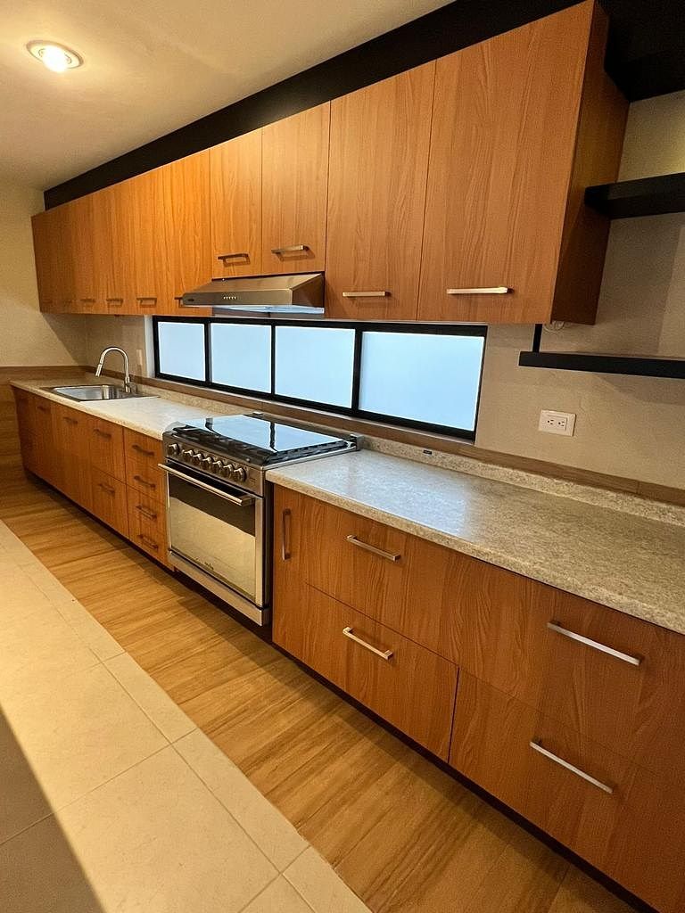HOUSE FOR SALE IN VILLA MAGNA, photo 1 of 7