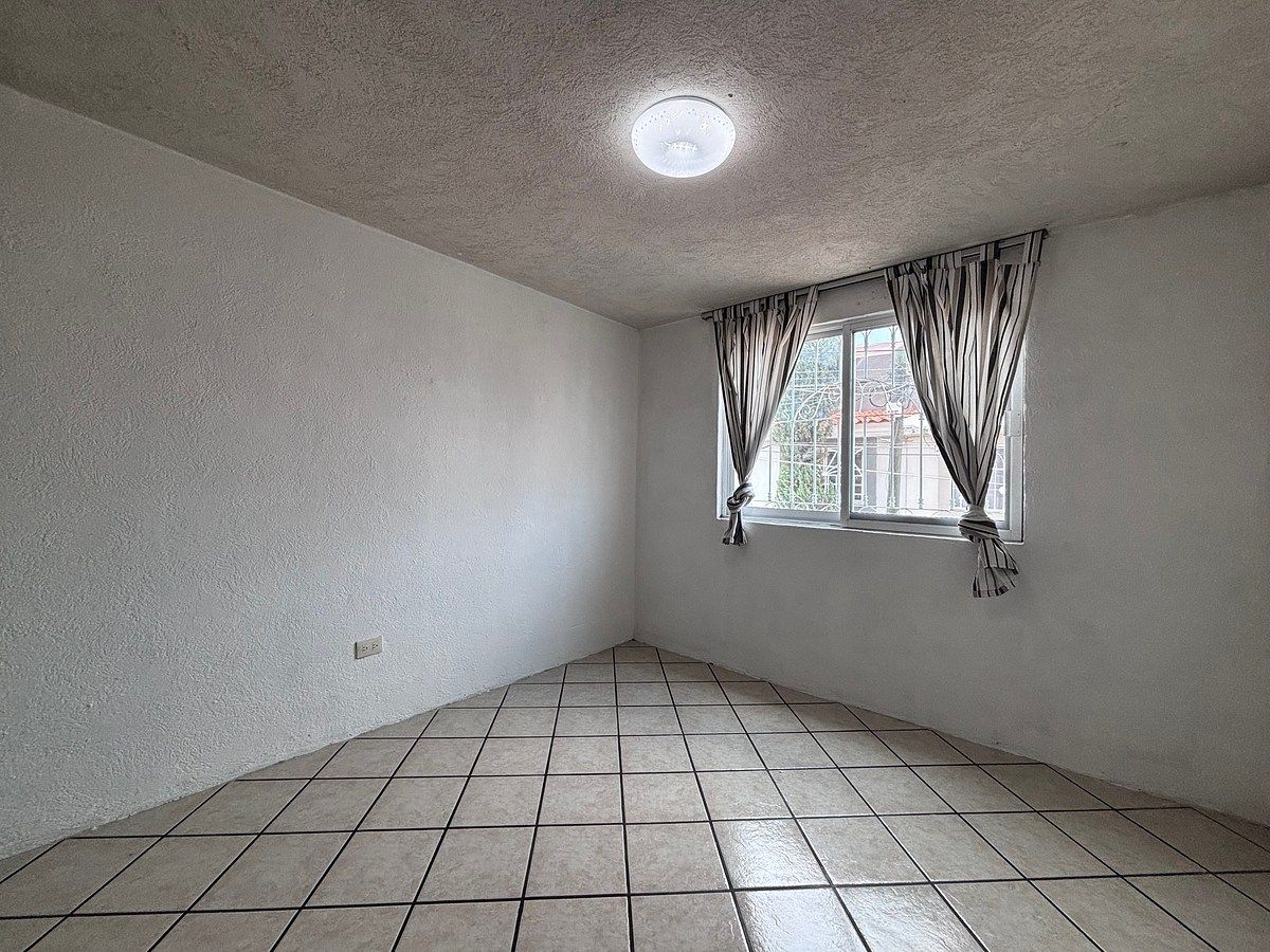 House in Misión Del Bosque, Zapopan, photo 18 of 28