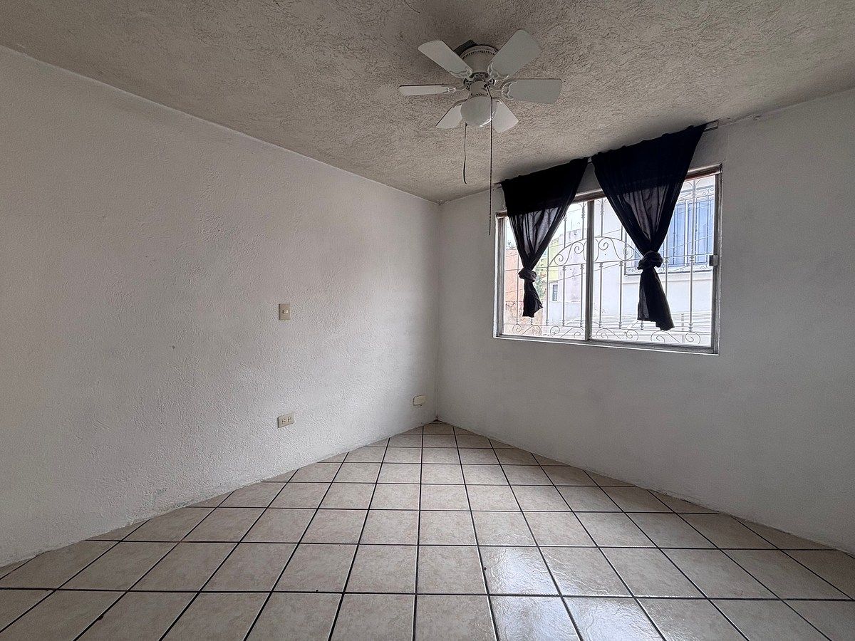 House in Misión Del Bosque, Zapopan, photo 22 of 28