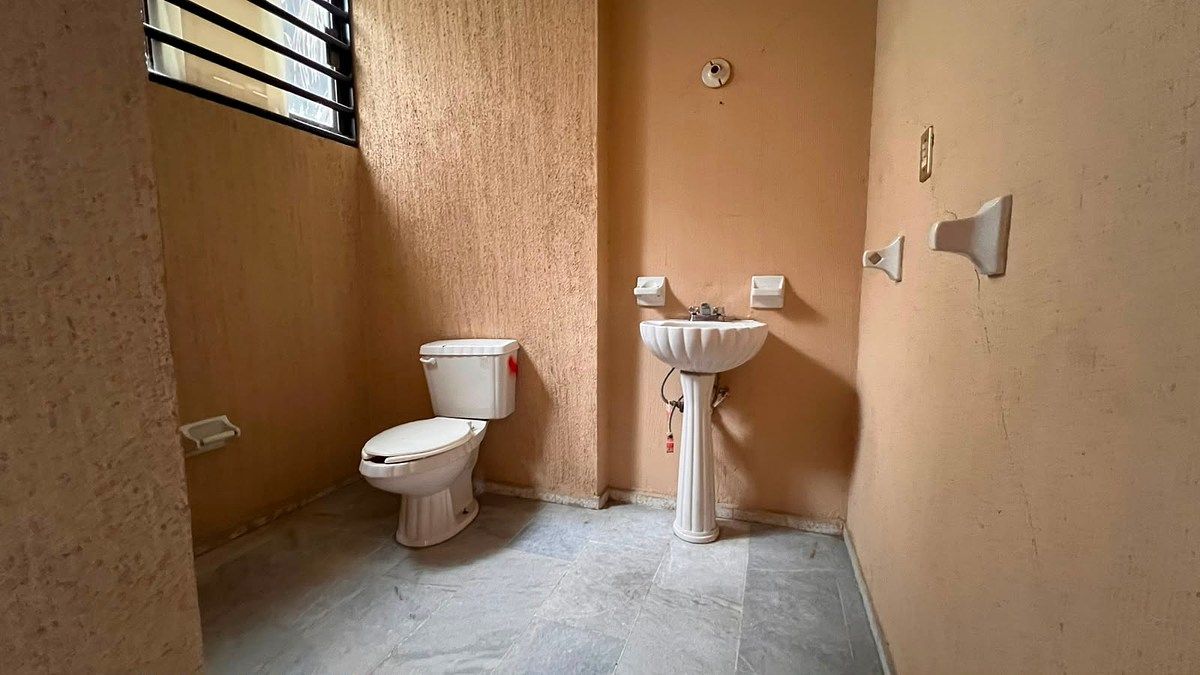 Office in El Edén, Durango, photo 22 of 29