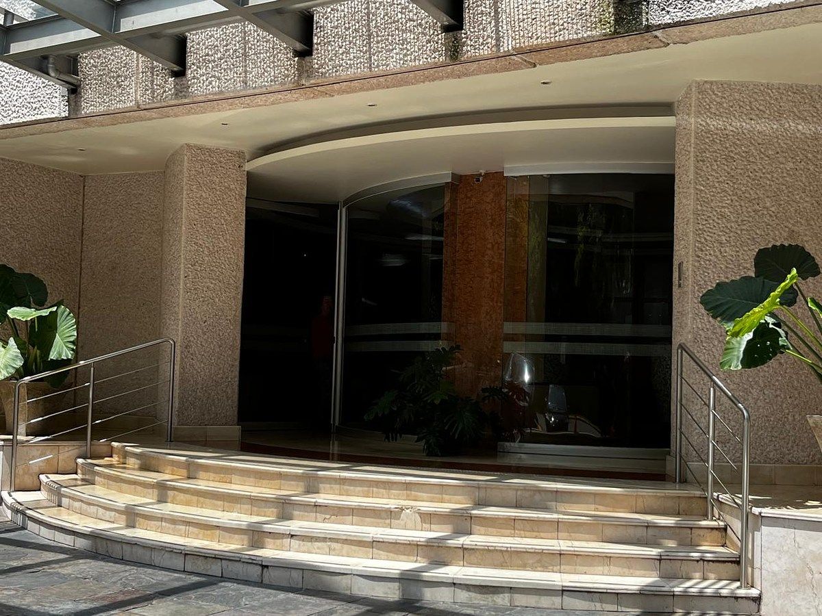 ENTRADA EDIFICIO, photo 28 of 34