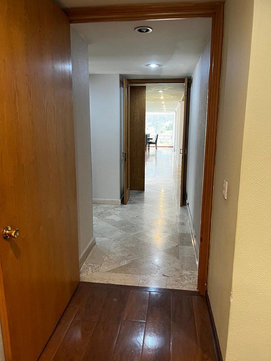 HALL, photo 19 of 34