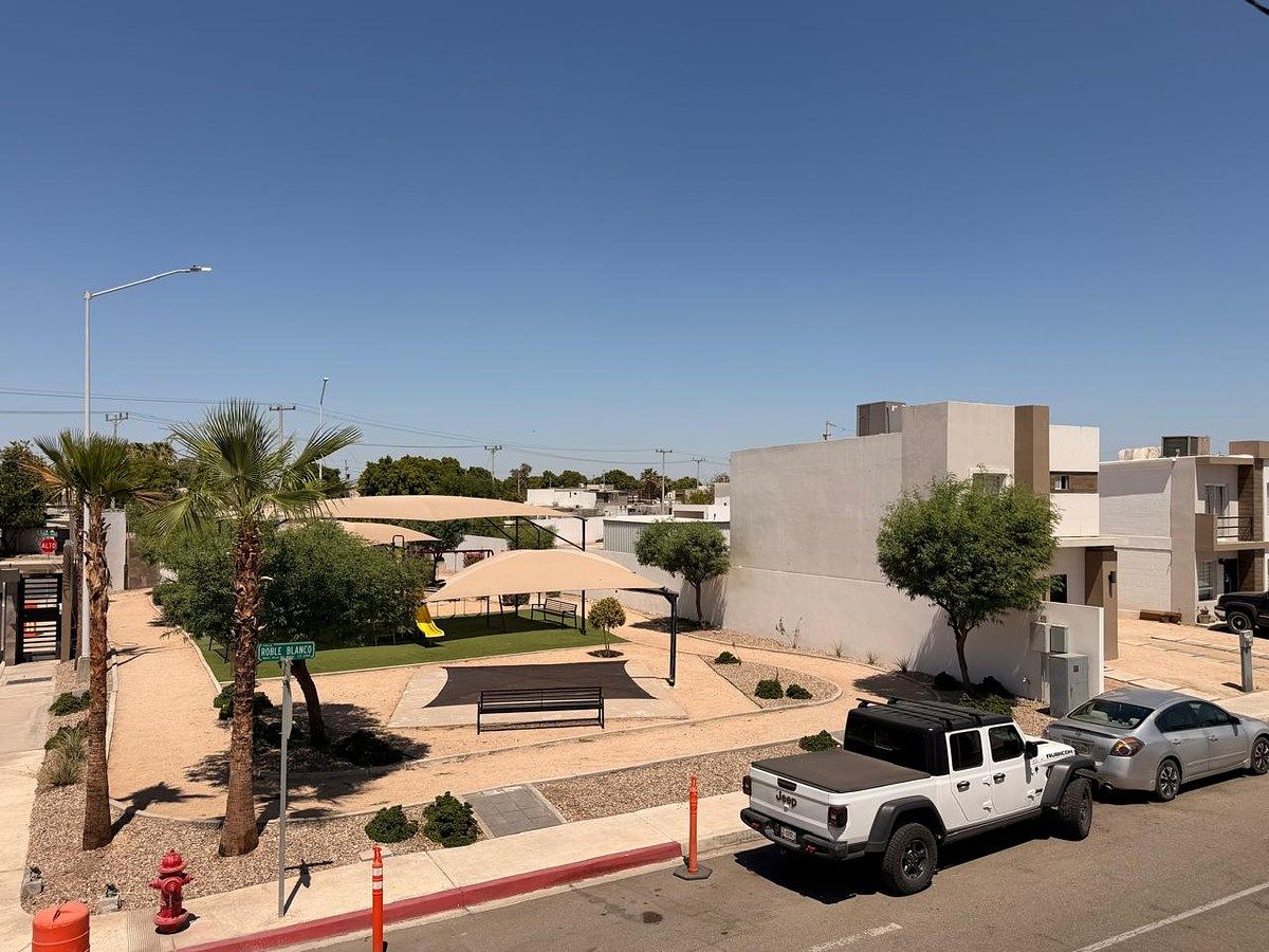 Casa em Villa del Roble, Mexicali, foto 30 de 31
