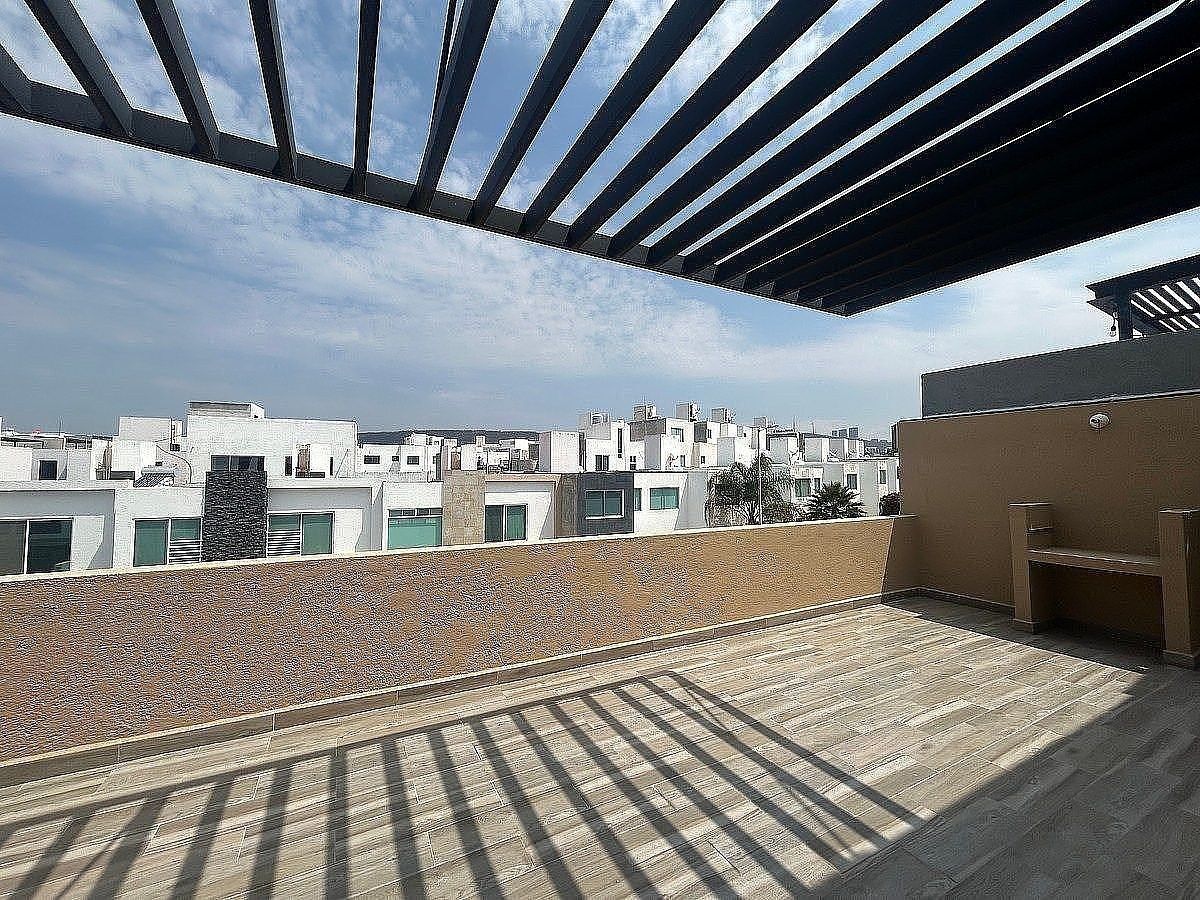 Casa em condomínio fechado em Residencial el Refugio, Querétaro, foto 2 de 27