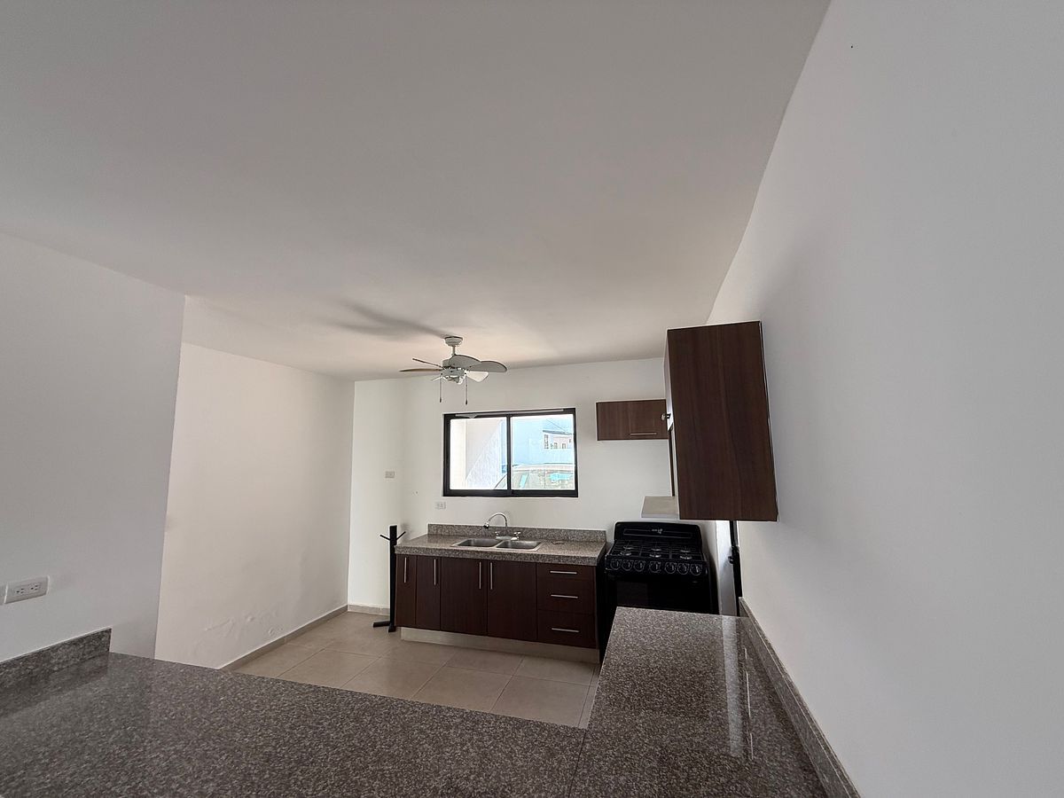 Casa en condominio en Santa Gertrudis Copo, Mérida, foto 5 de 35