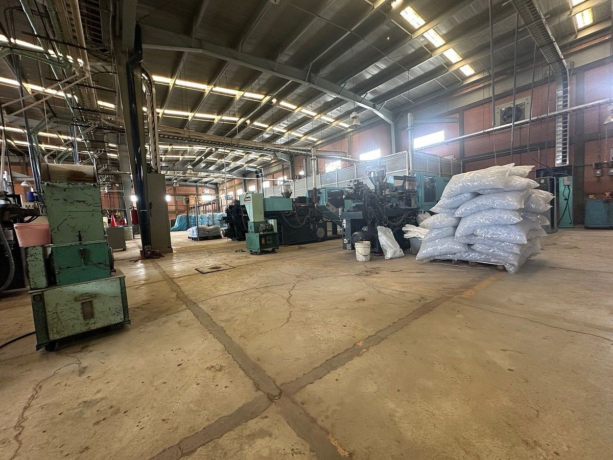 🏭 NAVE INDUSTRIAL EN VENTA / RENTA — LOS REYES LA PAZ, foto 1 de 28