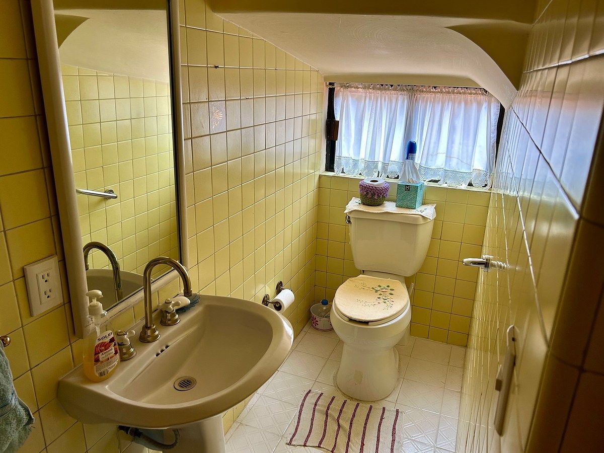 Baño visitas, foto 3 de 20