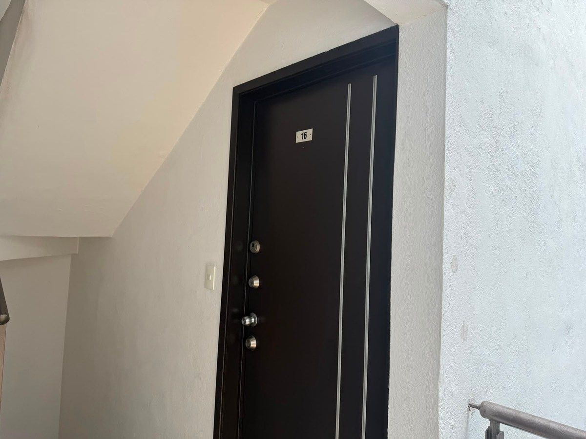 Se renta magnífico departamento, foto 1 de 12