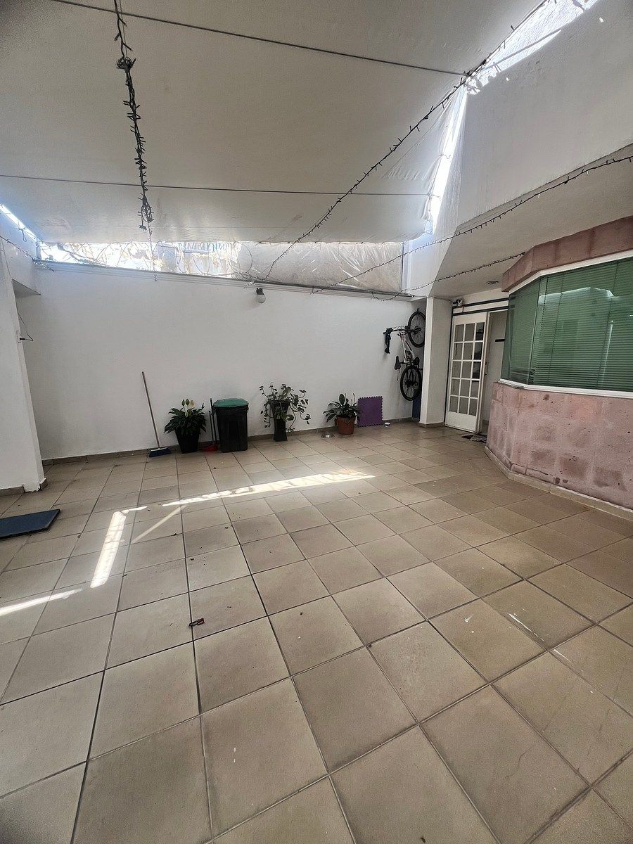 Casa em Bosques de Aragón, Nezahualcóyotl, foto 5 de 49
