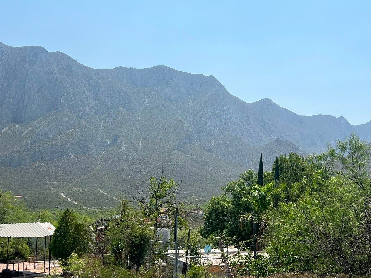 Lote em Residencial la Huasteca, Santa Catarina, foto 3 de 3
