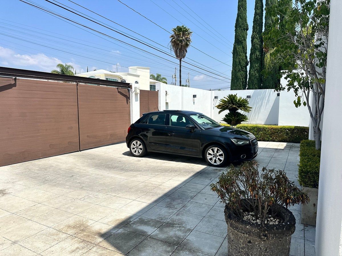 House in Gated Community in La Cañada Juriquilla, Querétaro, photo 3 of 30