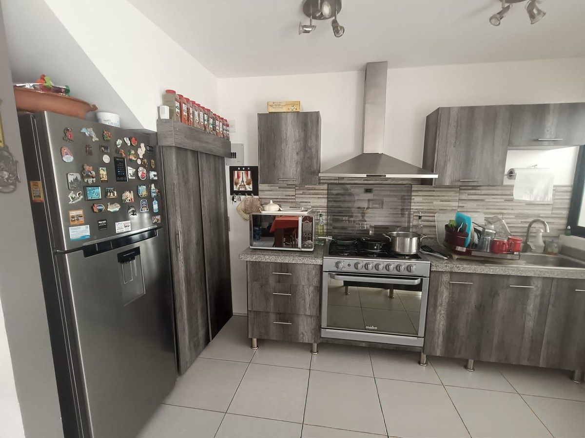 House in Zákia, El Marqués, photo 2 of 15