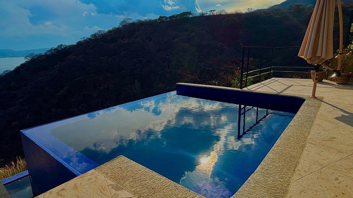 House in Gated Community in Tres Cañadas (El Estrellón), Chapala, photo 2 of 47