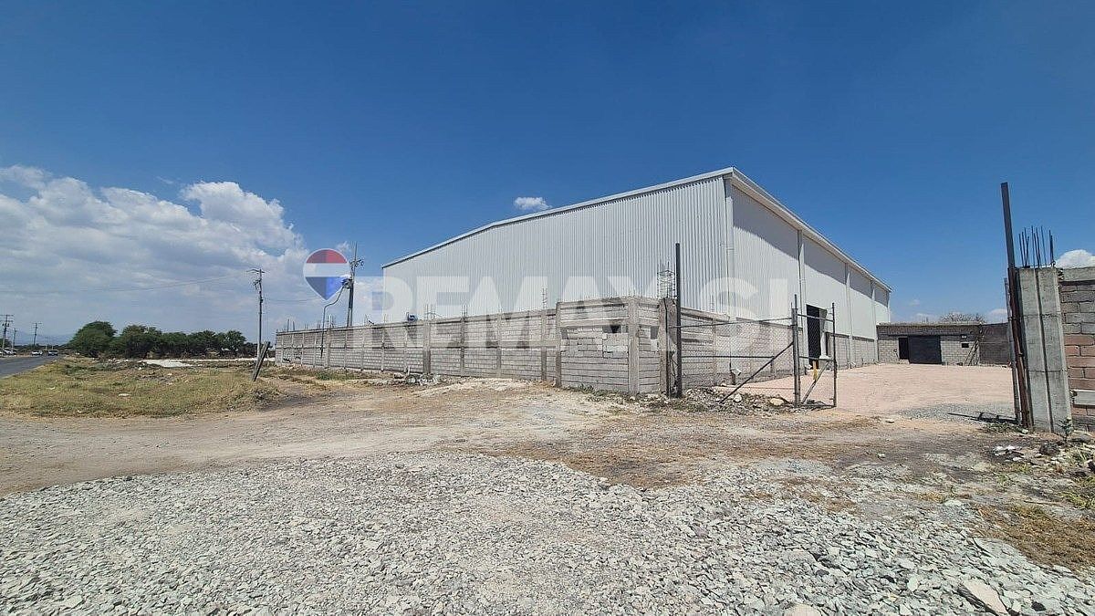RENTA BODEGA APASEO EL ALTO, GTO, foto 1 de 20
