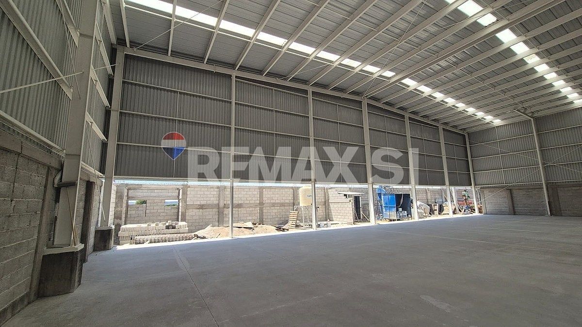 Bodega comercial en San Isidro del Llanito, Apaseo el Alto, foto 5 de 20