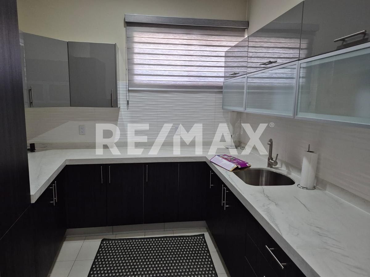 House in Gated Community in Lomas de Juriquilla, Querétaro, photo 4 of 23