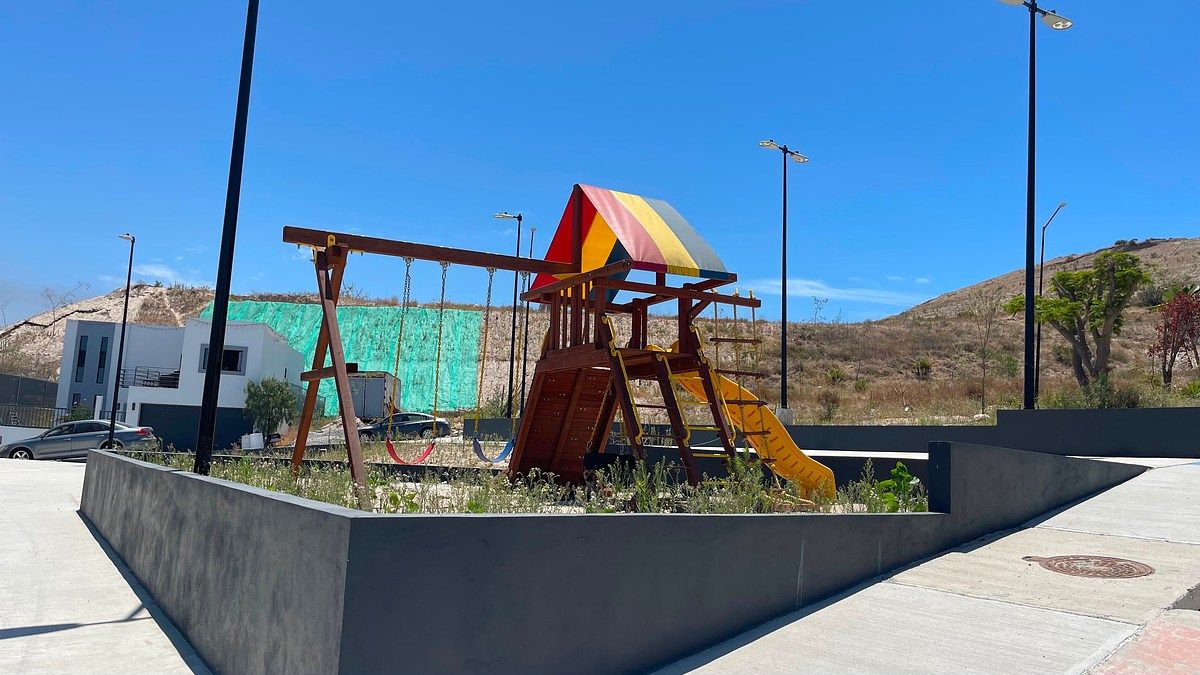 Casa em El Rincón, Tijuana, foto 26 de 28