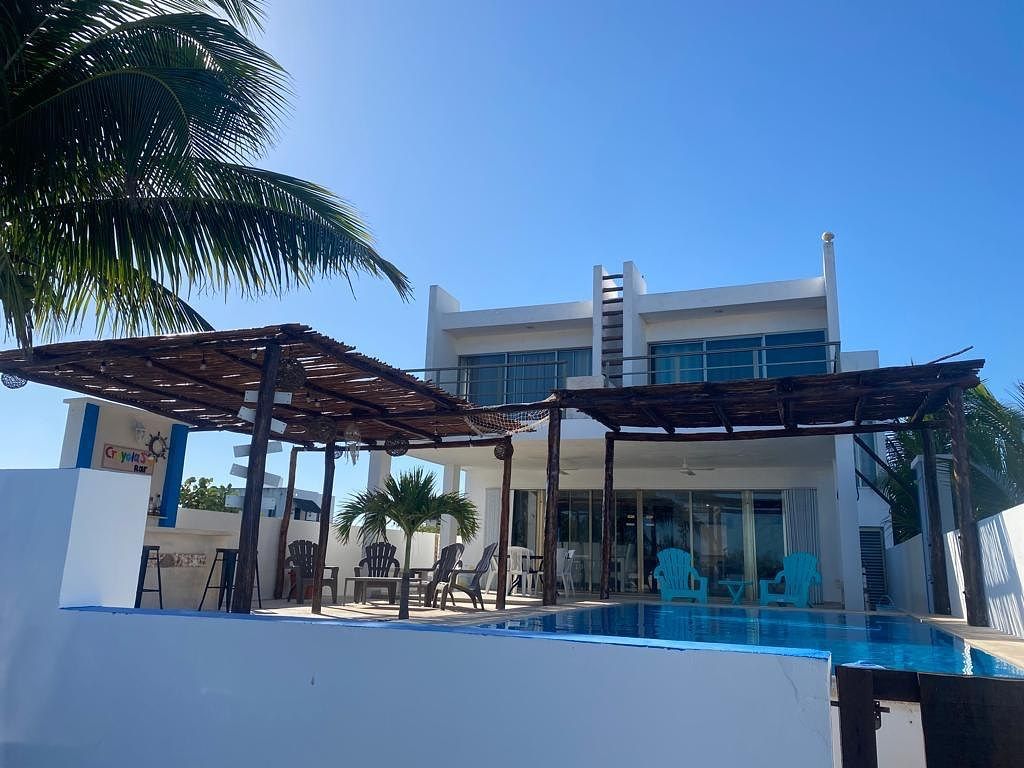 CASA EN VENTA EN PLAYA SAN BENITO. YUCATAN. 5 RECAMARAS, foto 1 de 11
