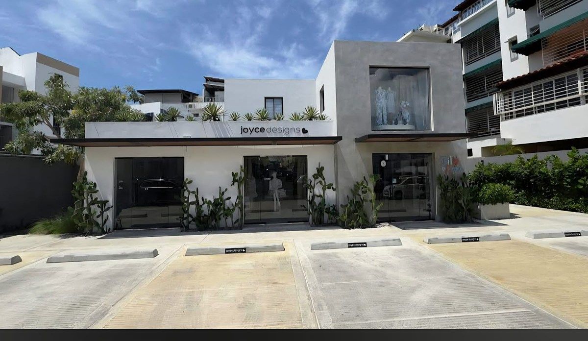 Local comercial en alquiler en Urbanización Fernandez, foto 1 de 3