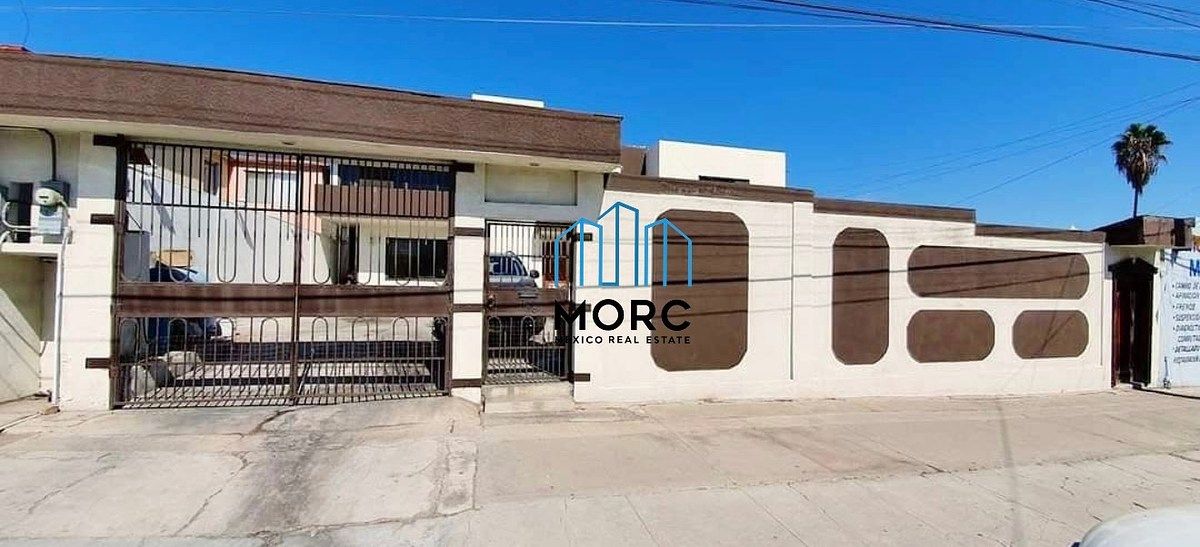 CASA ESPACOSA À VENDA NA ÁREA CENTRAL, ENSENADA B.C., foto 1 de 7