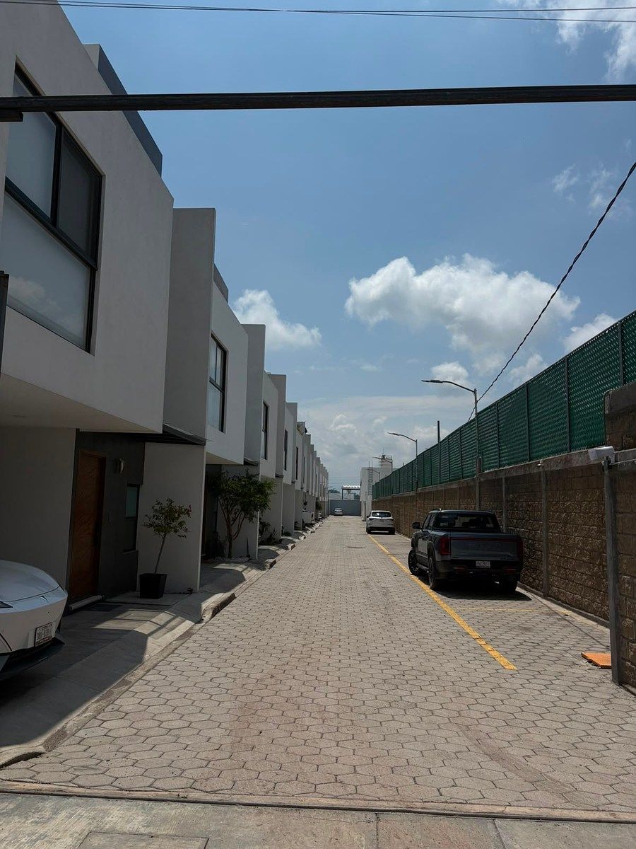 House in San Bernardino Tlaxcalancingo, San Andrés Cholula, photo 2 of 22