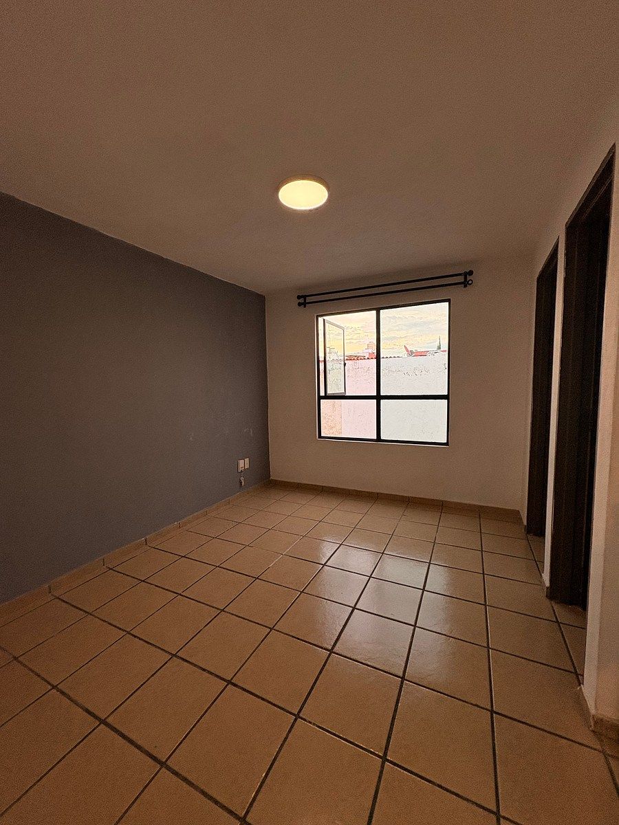 House in Gated Community in Parques Del Centinela, Zapopan, photo 7 of 11