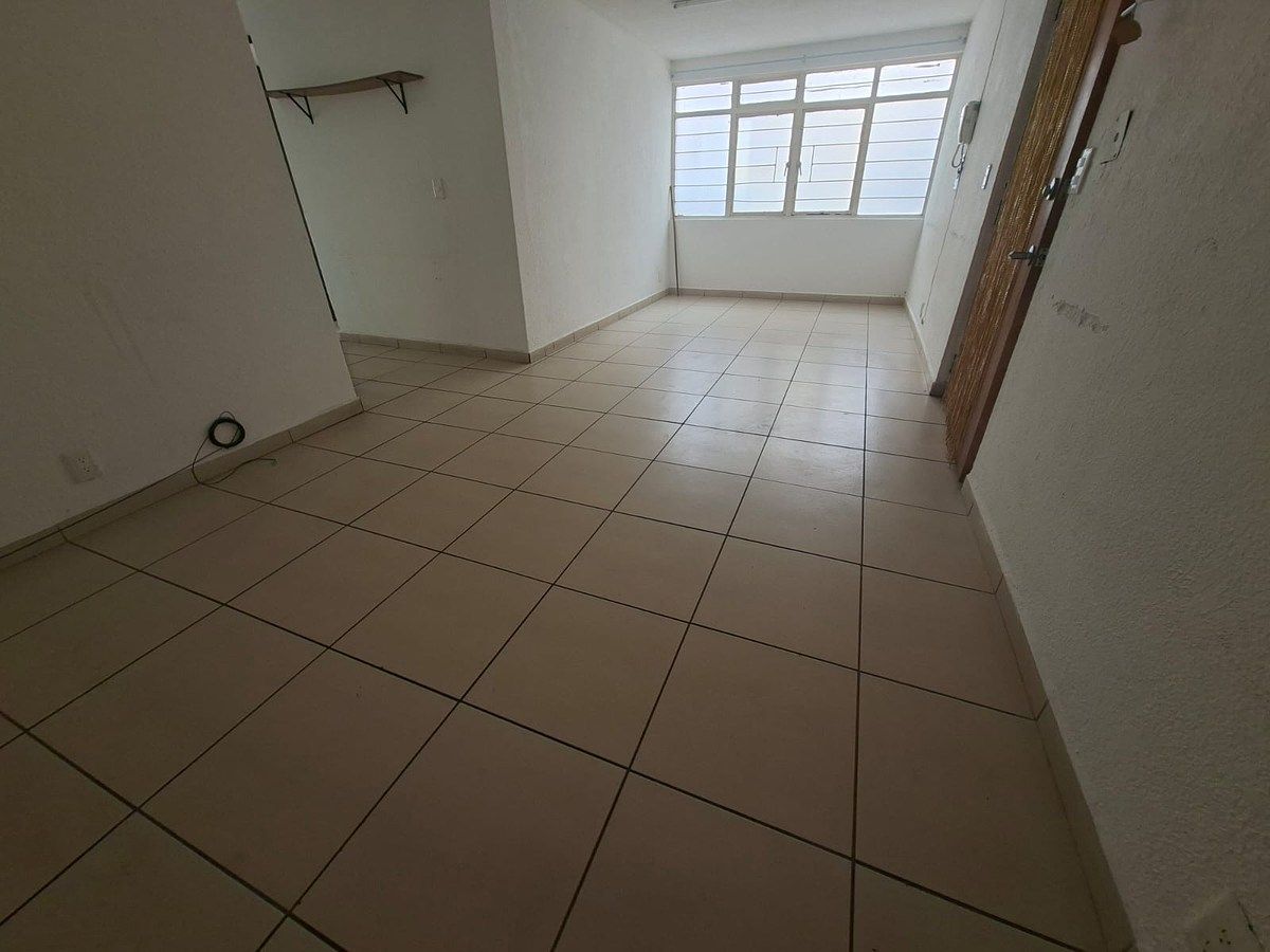 Aluguel de Apartamento Térreo Frente ao Metrô Eje Central Col. Portales, foto 1 de 7