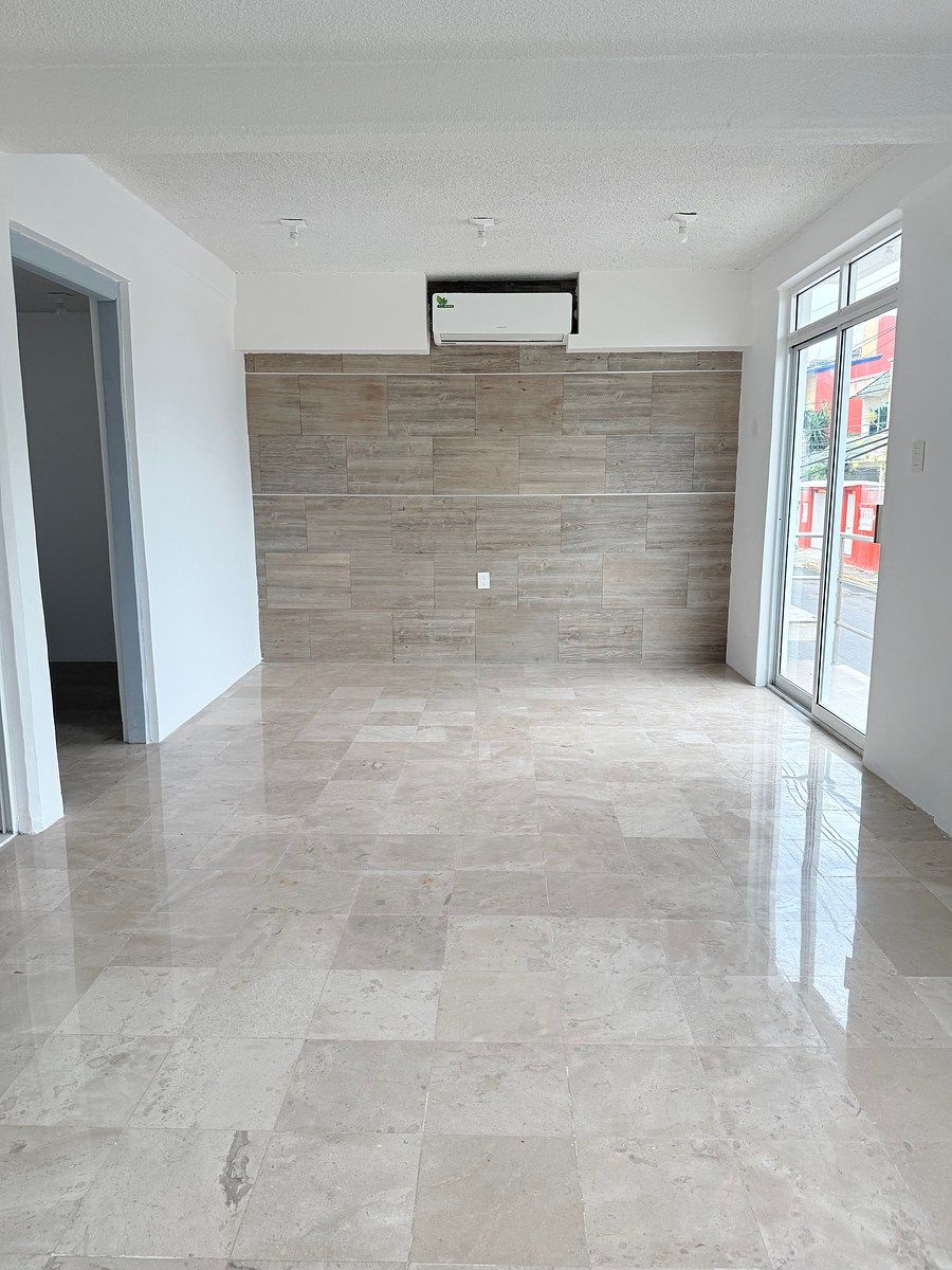 Sala comedor en primer nivel | casa en venta en Via Muerta, foto 1 de 24