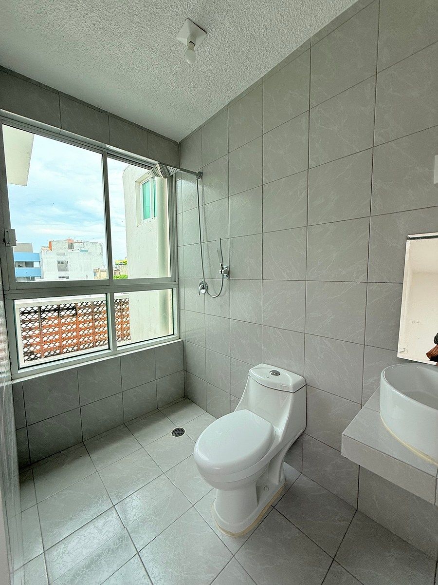 Baño completo, foto 22 de 24