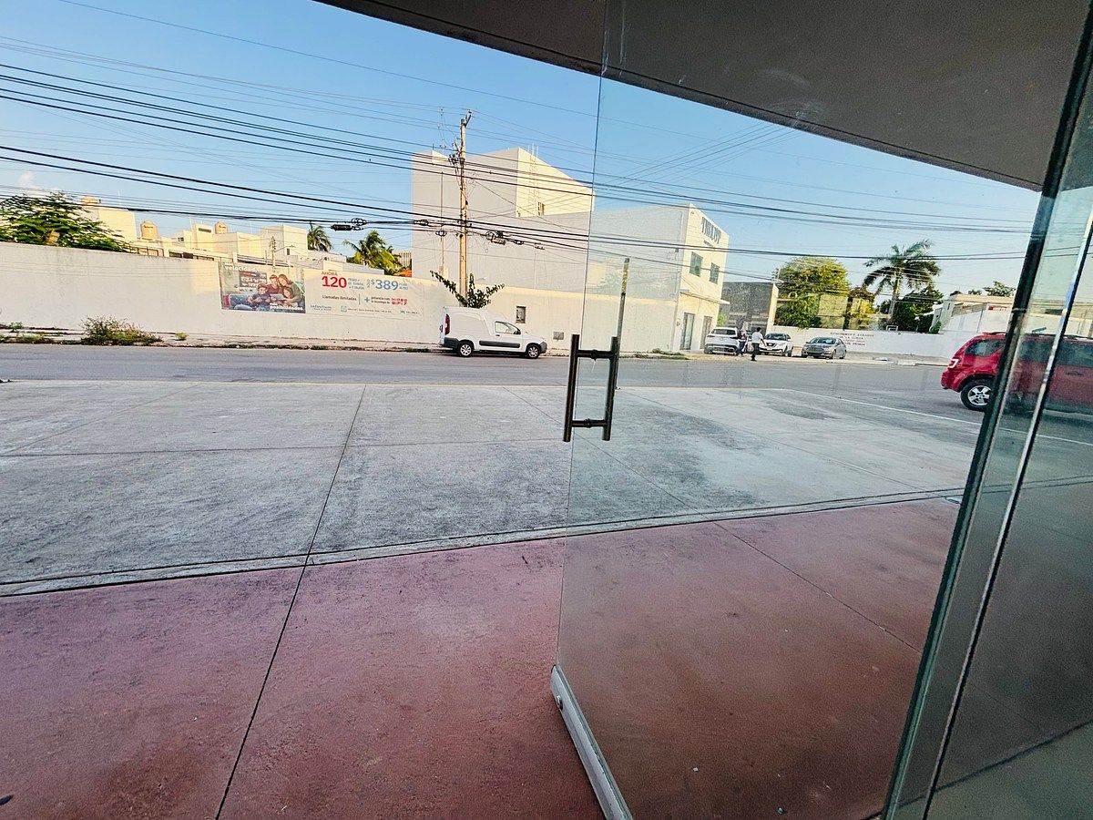 Local comercial en Montebello, Mérida, foto 9 de 15