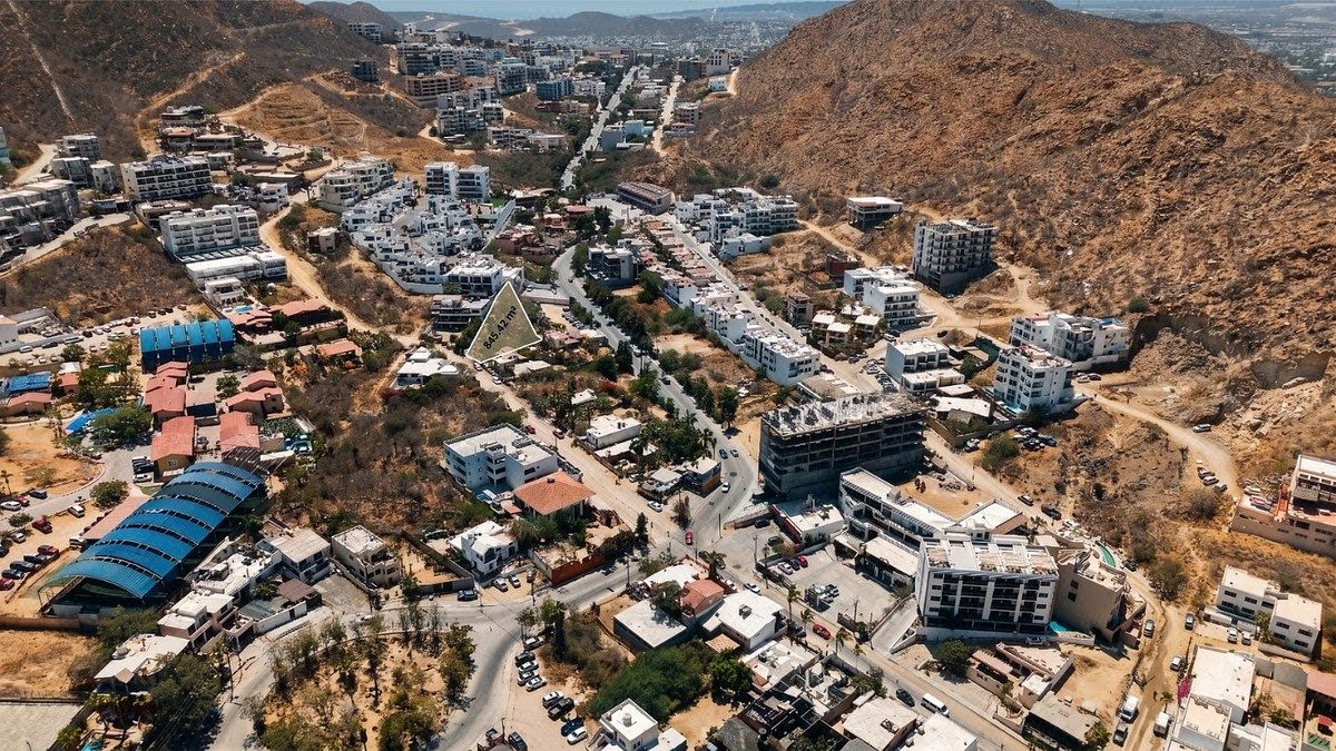 Terreno en Lienzo Charro Centro, Los Cabos, foto 5 de 11