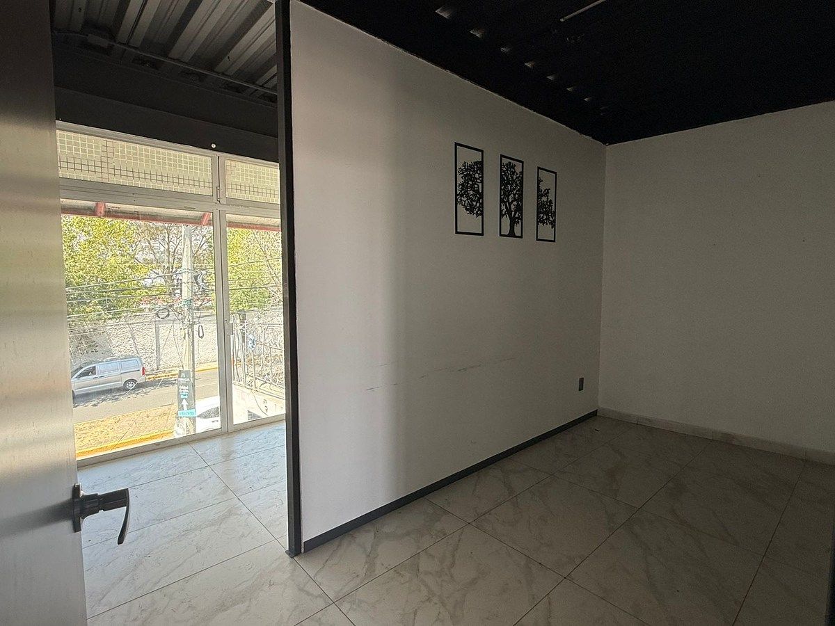 Sala Comercial em San Juan Ixhuatepec, Tlalnepantla de Baz, foto 10 de 15