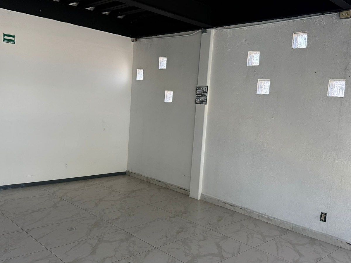 Sala Comercial em San Juan Ixhuatepec, Tlalnepantla de Baz, foto 11 de 15