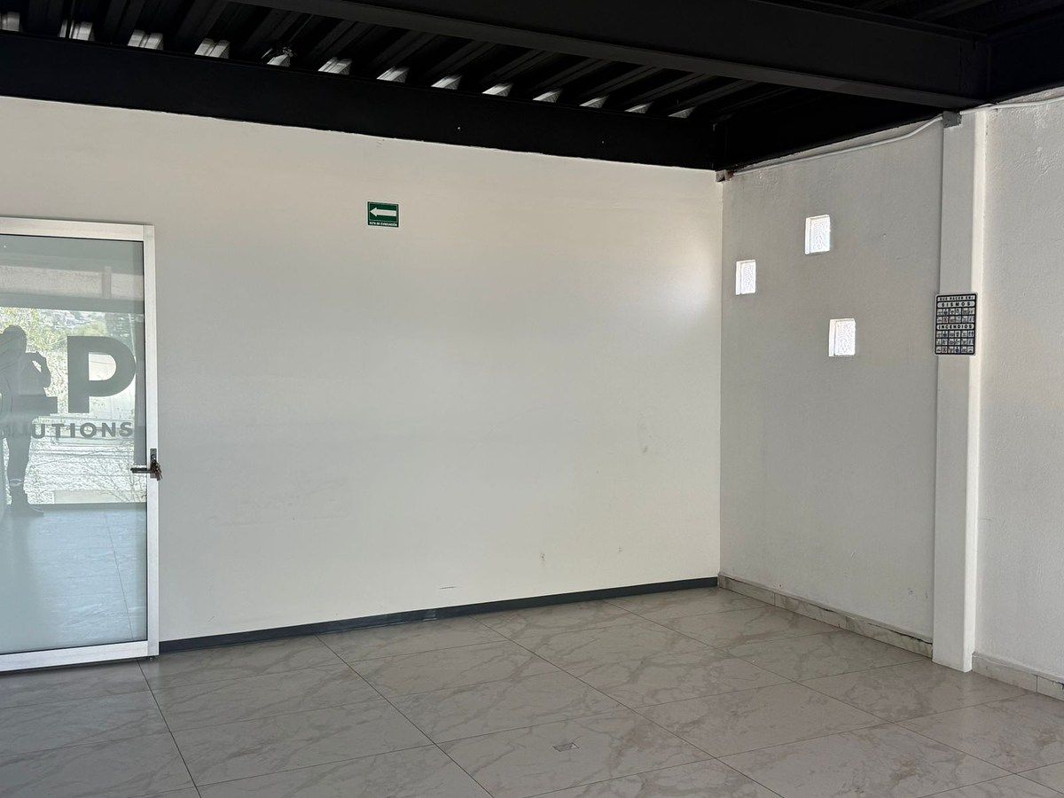 Sala Comercial em San Juan Ixhuatepec, Tlalnepantla de Baz, foto 13 de 15