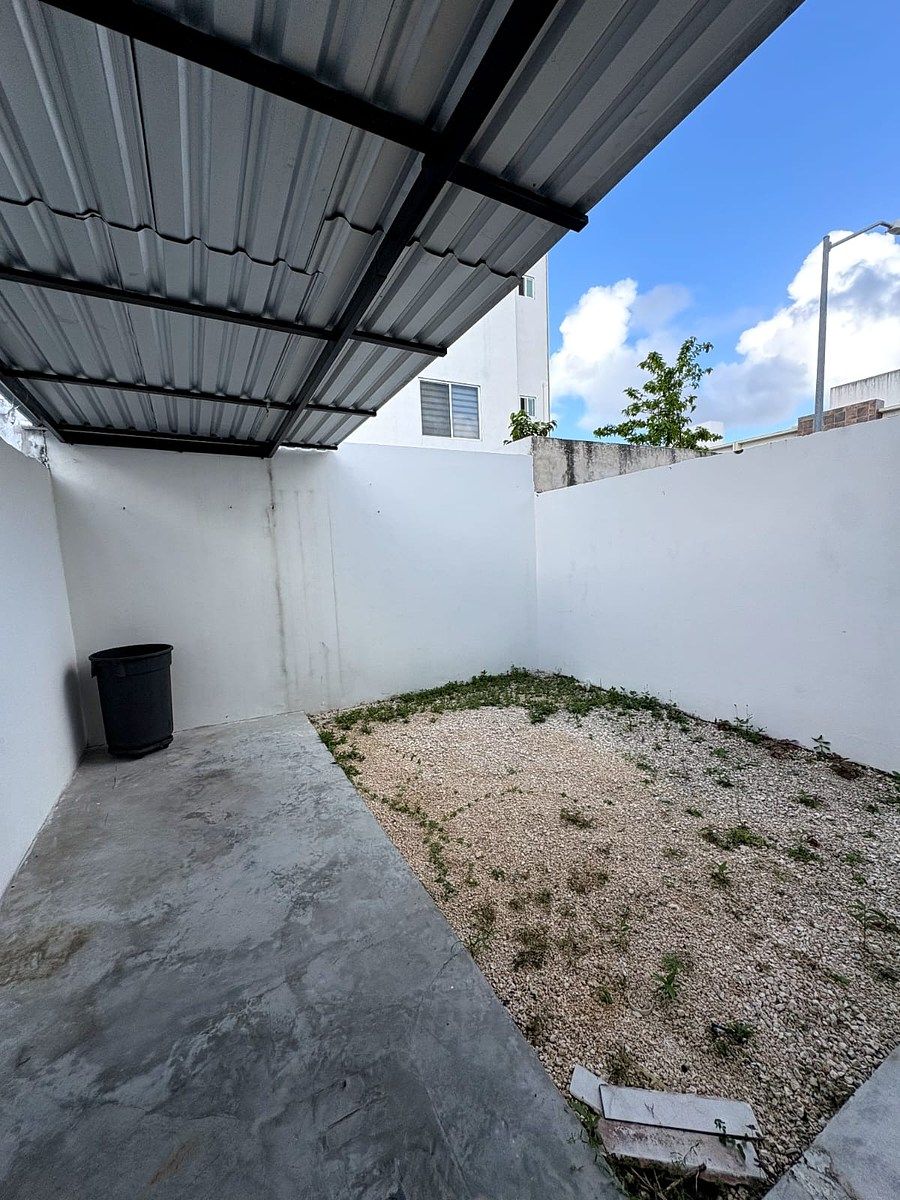 Casa em condomínio fechado em Jardines del Sur, Benito Juárez, foto 4 de 22