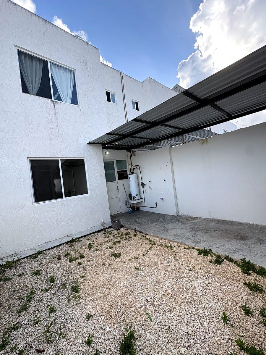 Casa em condomínio fechado em Jardines del Sur, Benito Juárez, foto 3 de 22