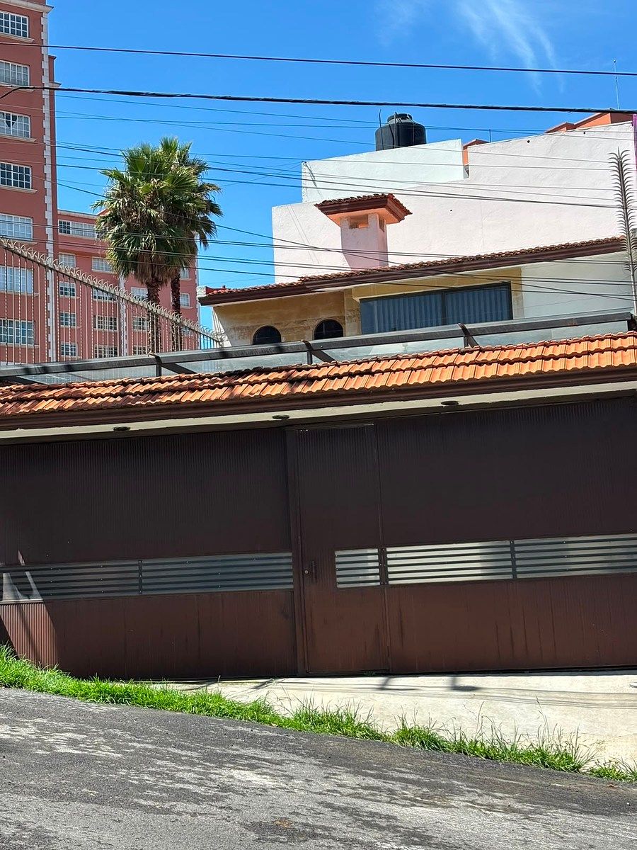 Venta de casa en Jardines de Bellavista - foto 4