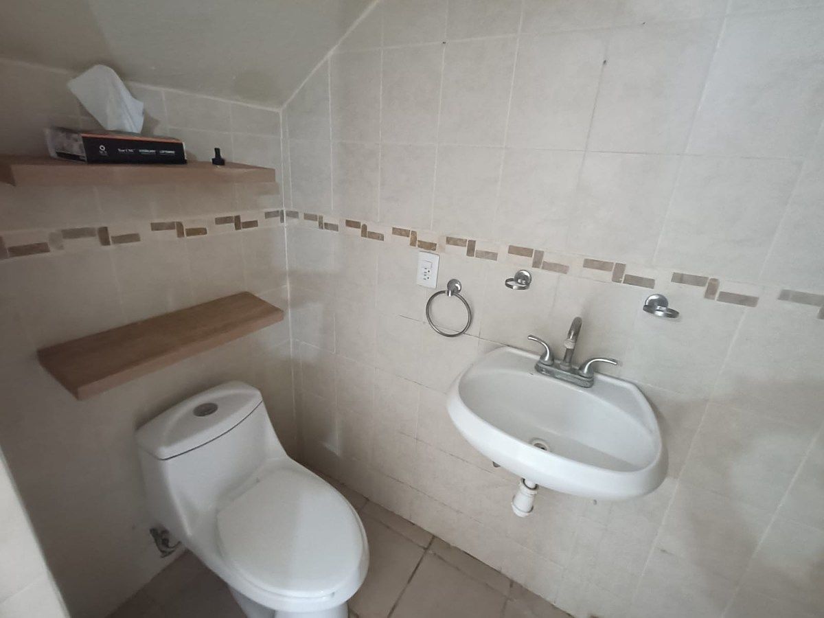 Casa em Real Del Valle, Tlajomulco de Zúñiga, foto 8 de 10