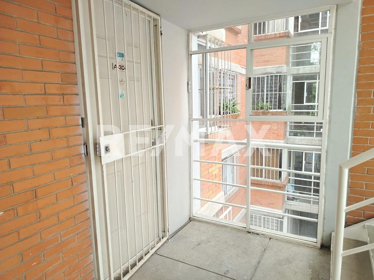 ACCESO AL DEPARTAMENTO., foto 6 de 21