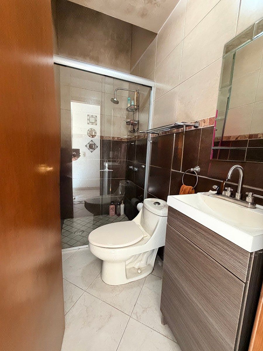 Casa em Residencial El Tapatío, Tlaquepaque, foto 17 de 25