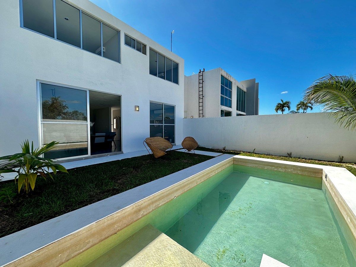Casa em Conkal, Conkal, foto 3 de 35