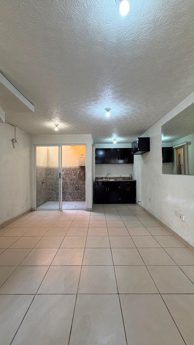 Casa em Villa de Alcázar, Tijuana, foto 2 de 11
