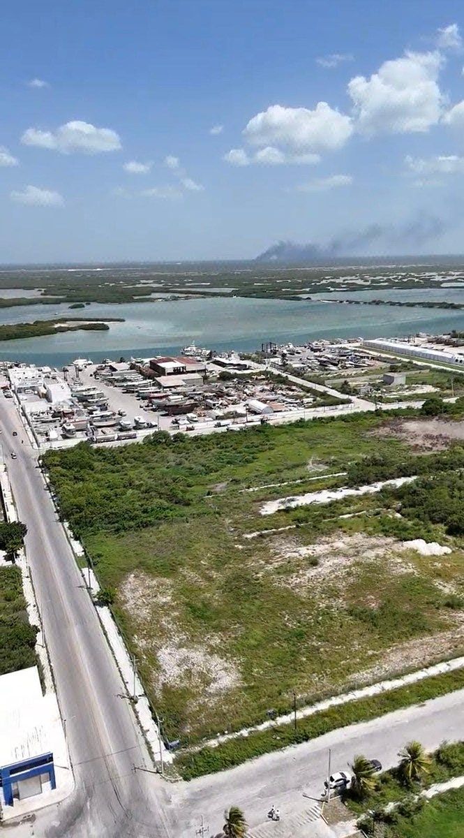 Terreno en Yucalpeten, Progreso, foto 2 de 17