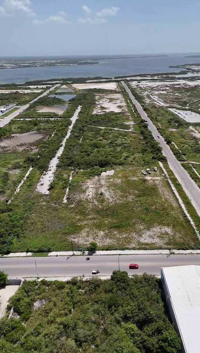 Terreno en Yucalpeten, Progreso, foto 5 de 17