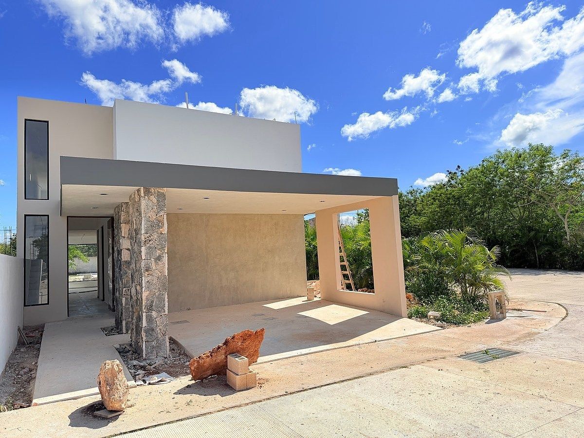 House for Sale in Privada Silvesta, Conkal, Mérida (EB-WL9025), photo 1 of 32